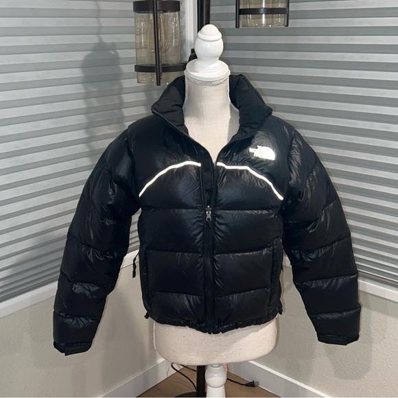 THE NORTH FACE 2000 Retro Nuptse Women's Down Jacket with 700 Fill Recycled Down - Picture 9 of 11